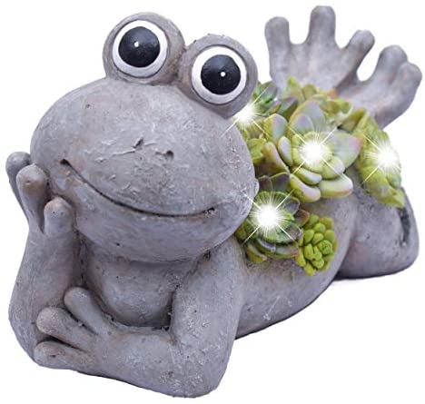TERESA'S COLLECTIONS 7.3X4.5 Inch Garden Frog Statues, Solar Powered Garden Lights for Outdoor Patio Lawn Yard Decorations